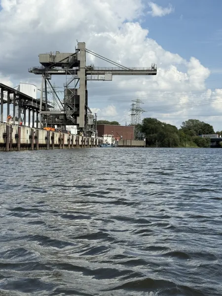 Hafencity Riverbus – Amphibische Stadtkreuzfahrt in Hamburg