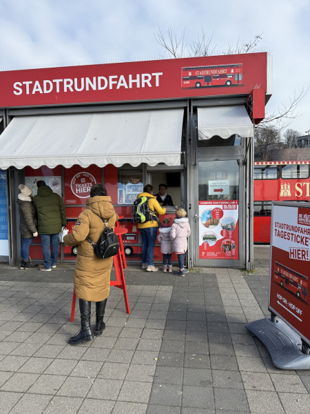 Stadtrunfahrt die Roten Doppeldecker